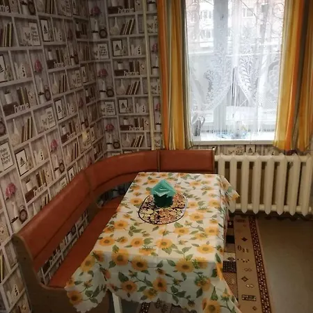 квартира с двумя спальнями на городецкой *
